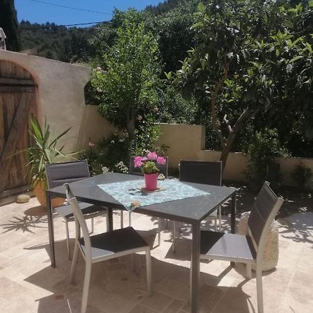 Maison Provencale - 2 Chambres - 2,5Km De La Plage Cassis Exteriör bild